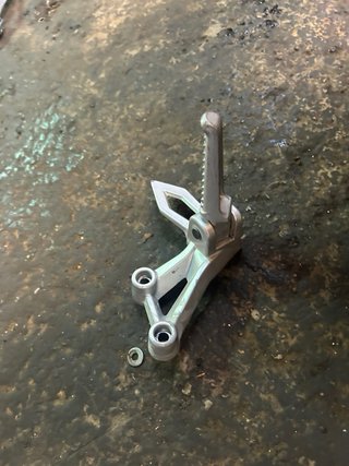 Estribera Macbor Shifter MC1 125 Izq