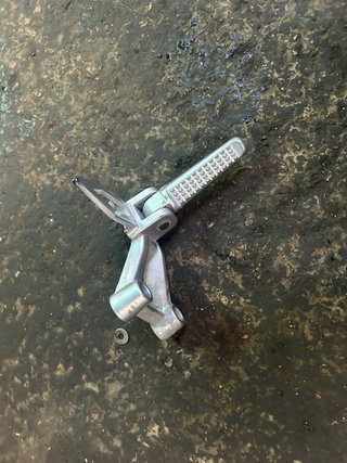 Estribera Macbor Shifter MC1 125 Izq