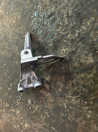 Estribera Macbor Shifter MC1 125 Izq