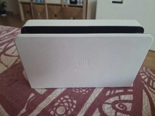 Nintendo Switch OLED Blanca y Negra + 2 Mandos