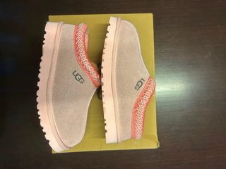 Zuecos UGG