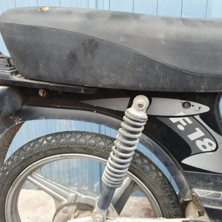Vespino F18 Negra y Plata