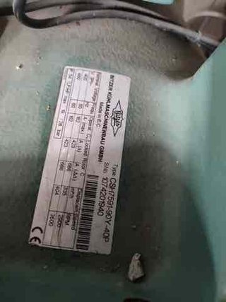 MOTORES FRIO DE TORNILLO4 LOTE  90CV