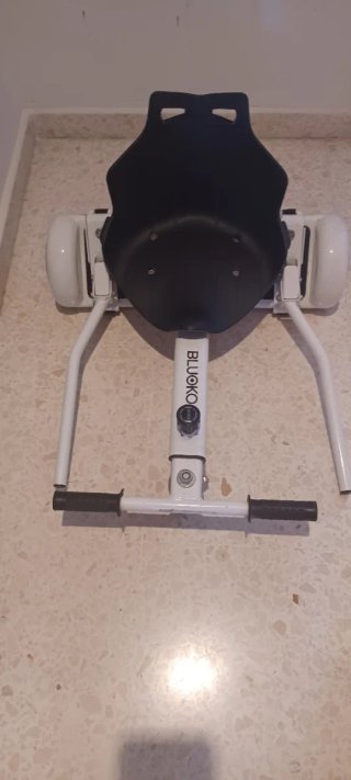 Hoverboard con asiento y manillar