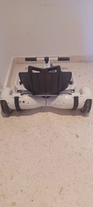 Hoverboard con asiento y manillar