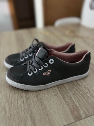 Roxy Zapatillas Grises y Rosas