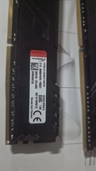 4x HyperX Fury DDR4 64 gb (16 cada una) 3200MHz RA