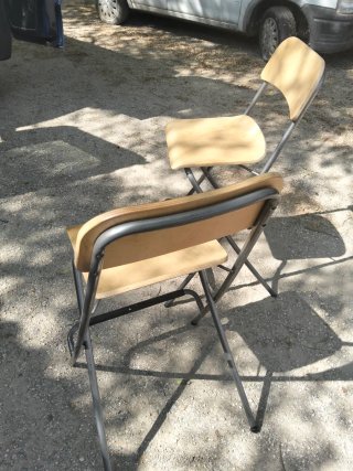 Taburetes altos plegables madera y metal