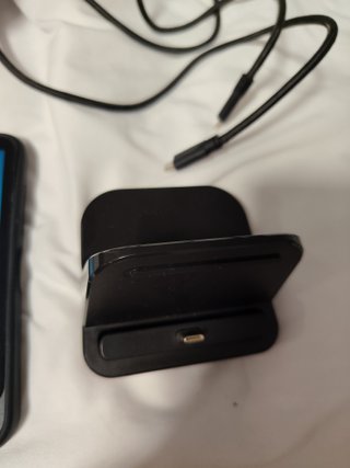SPC ZEUS 2 Smartphone para Mayores con Base