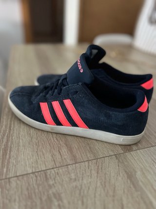 Zapatillas Adidas Azul y Rojo