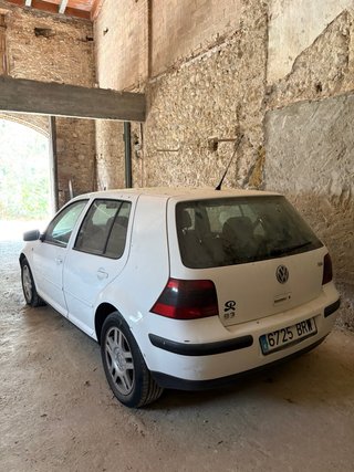 Volkswagen Golf 2002
