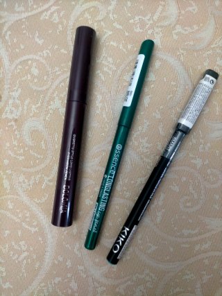 Lotto makeup e skincare Douglas, Essence, Revoluti