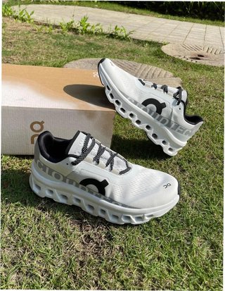 Zapatillas On Cloudmonster Blancas Talla 39