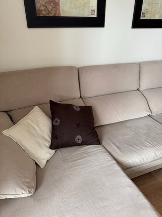 Sofá chaise longue beige