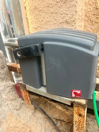 reparación puerta corredera persiana motor