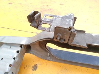 REFUERZO PARAGOLPES DELANTERO PEUGEOT 407 Confort
