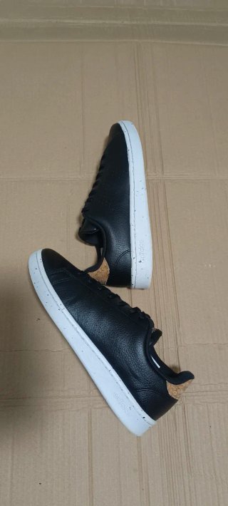 Zapatillas Adidas Negras y Blancas Originales