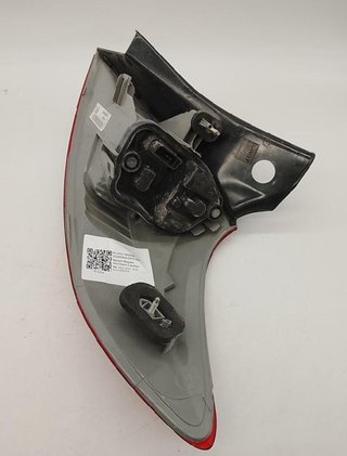 Piloto tras izq 265550007r renault megane 2524