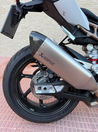 BMW S 1000 RR Motosport con paquete M