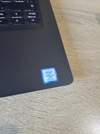 Portátil Dell i5