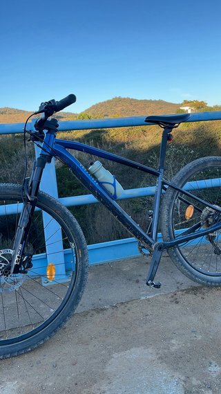 Bicicleta BTT Azul