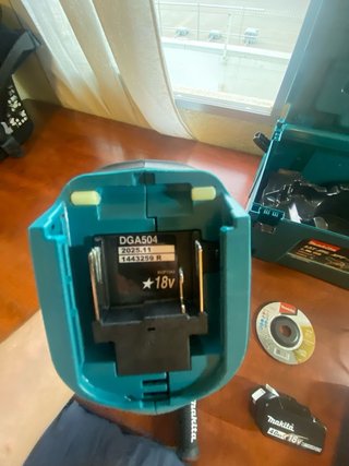 Radial Makita 504 Kit Completo Sin Usar