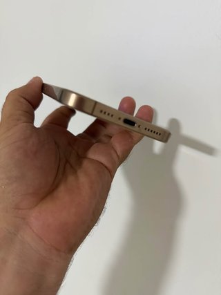 iPhone 16 Pro Max Dorado 256GB