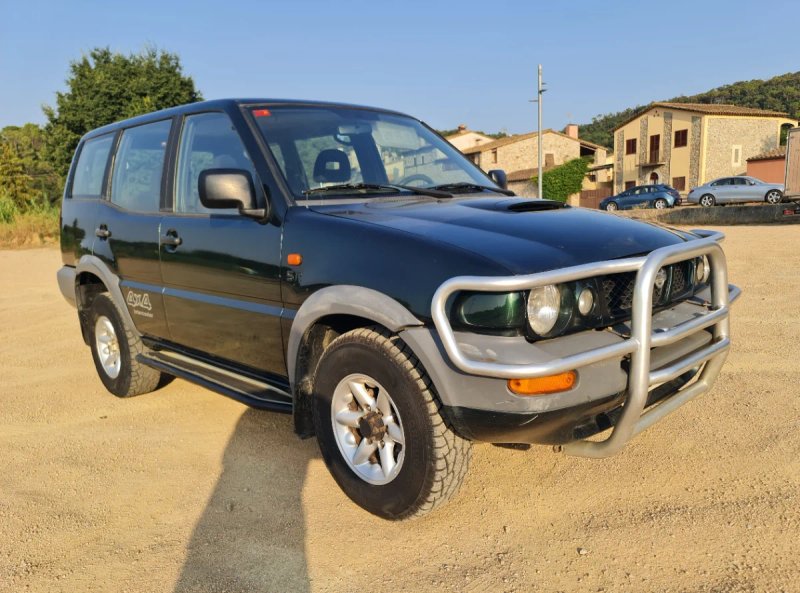 Nissan Terrano II 1999 - foto 1
