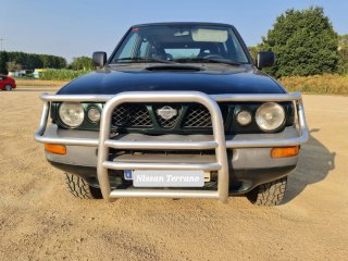 Nissan Terrano II 1999