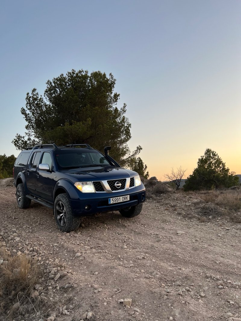 Nissan Navara 2005 - foto 1