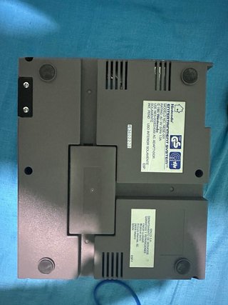 Nintendo NES Pal con 3 mandos cable de tv y fuente