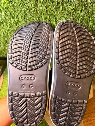 Crocs Bayaband Clog Talla 41-42 Negro