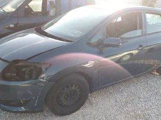 Toyota elevalunas trasero derecho auris 213817