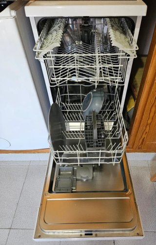 Nevera LG, Lavadora Indesit y Lavavajillas Saivod