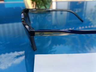 Occhiali da sole Gucci neri e blu
