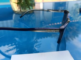 Occhiali da sole Gucci neri e blu