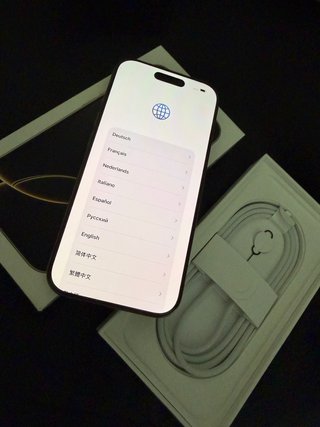 iPhone 16 Pro Natural Titanium 128GB com Oferta