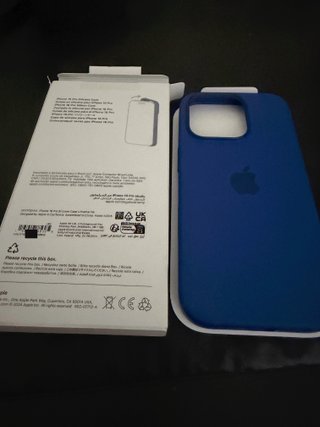iPhone 16 Pro Natural Titanium 128GB com Oferta