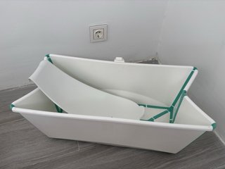 Bañeras Stokke: Estándar + XL + soporte bebe