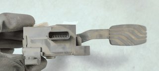 PEDAL ACELERADOR RENAULT MEGANE IV BERLINA 5P MEG