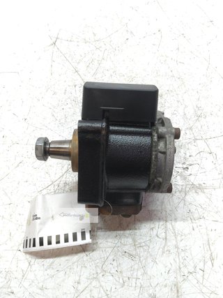 Bomba de alta presión Volkswagen Golf 2009-2012 1.6 TDI CAYA, CAY 03L130755E