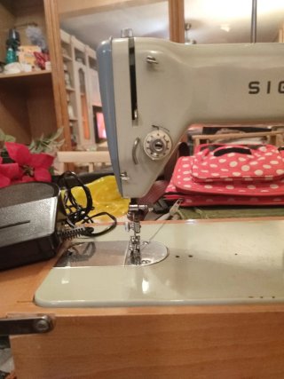 Máquina de coser Sigma 110