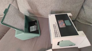 Proyector Smartphone Verde y Blanco