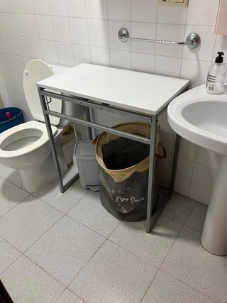 Mesa auxiliar metal y madera