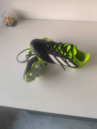 Botas de fútbol Adidas Talla 34