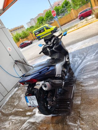 Yamaha T Max 530DX Azul
