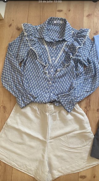 Lote Ropa Mujer: Blusa Azul y Pantalón Beige