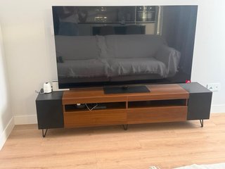 Mueble TV madera y metal