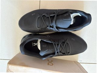 On Cloudmonster Zapatillas Talla 41