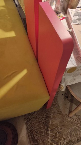 Tablas mesa auxiliar infantil color coral